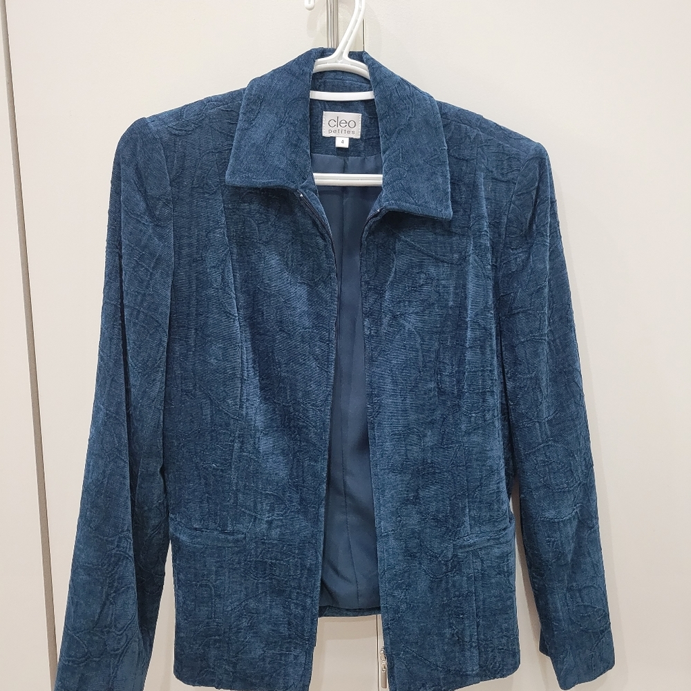 Cleo petites Jacket Size 4 🇨🇦